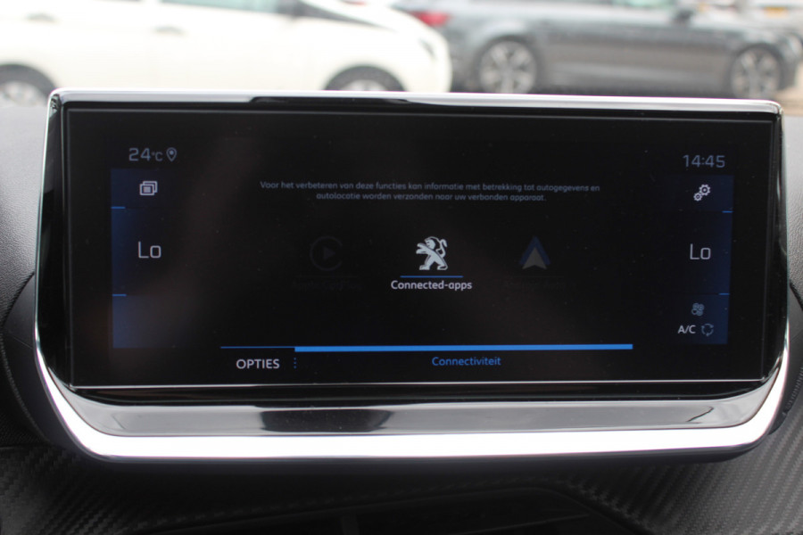 Peugeot 208 1.2 PureTech GT-Line / Panoramadak / Camera / Navigatie / 17'' / Half leder / Dodehoek / Cruise Control