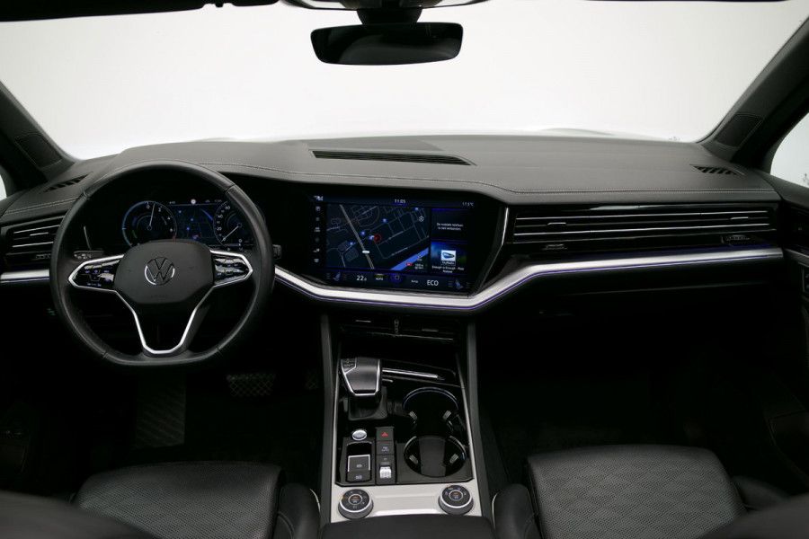 Volkswagen Touareg 3.0 TSi eHybrid 4MOTION |Pano|Massage|Leder|Trekhaak|
