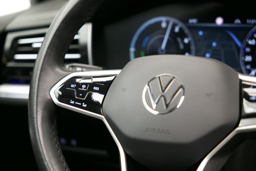 Volkswagen Touareg 3.0 TSi eHybrid 4MOTION |Pano|Massage|Leder|Trekhaak|