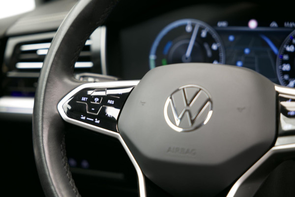 Volkswagen Touareg 3.0 TSi eHybrid 4MOTION |Pano|Massage|Leder|Trekhaak|