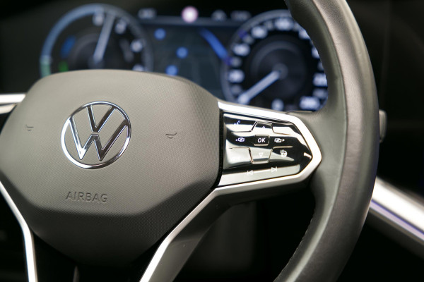 Volkswagen Touareg 3.0 TSi eHybrid 4MOTION |Pano|Massage|Leder|Trekhaak|