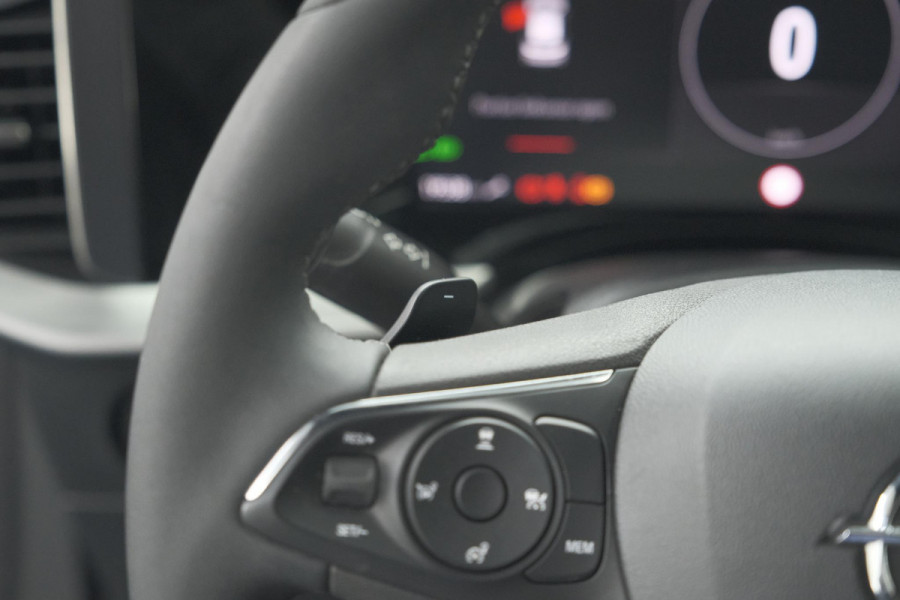 Opel Mokka Turbo 130 AT8 Ultimate | Camera | Dodehoekdetectie | Stoelmassage | Adaptieve Cruise Control