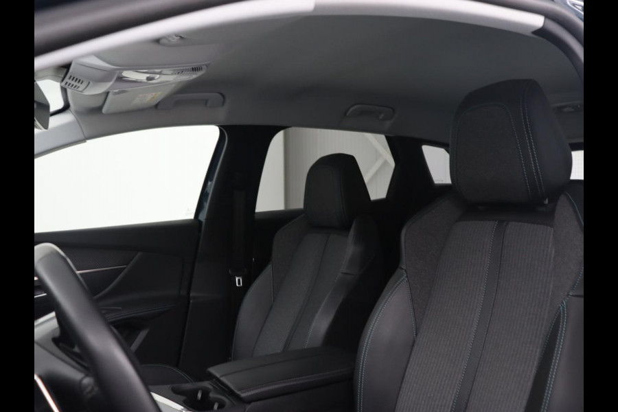 Peugeot 3008 1.6 HYbrid 225 Allure | Stoelverwarming | Half leder | Carplay | Camera | Keyless | Navigatie | Full LED | PHEV | Plug In