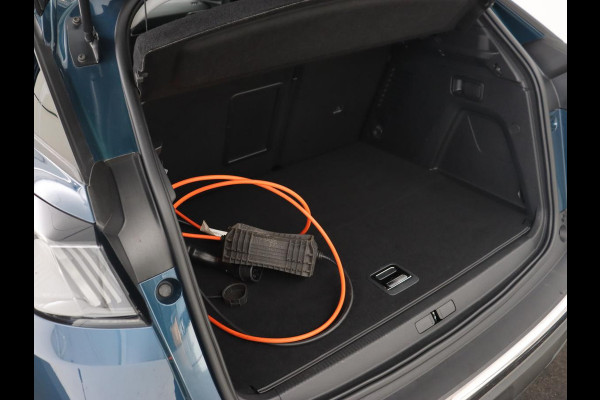 Peugeot 3008 1.6 HYbrid 225 Allure | Stoelverwarming | Half leder | Carplay | Camera | Keyless | Navigatie | Full LED | PHEV | Plug In