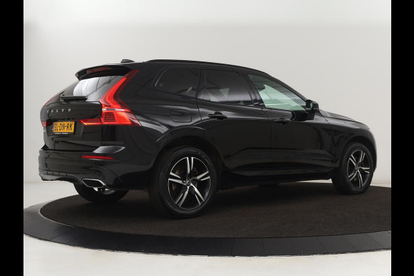 Volvo XC60 2.0 Recharge T8 AWD R Design | Panoramadak | Trekhaak | Stoel & stuurverwarming | Camera | Adaptive cruise | Harman/Kardon | Carplay | Memory | Half leder | PHEV | Plug In