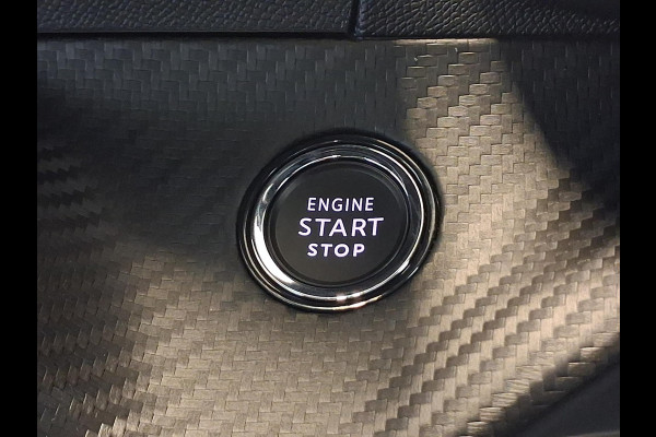 Peugeot 2008 1.2 Hybrid 145 GT Automaat | Panoramisch Schuifdak | Navigatie | 360° Camera | Stoelverwarming | Keyless Entry | Apple Carplay/Android Auto |