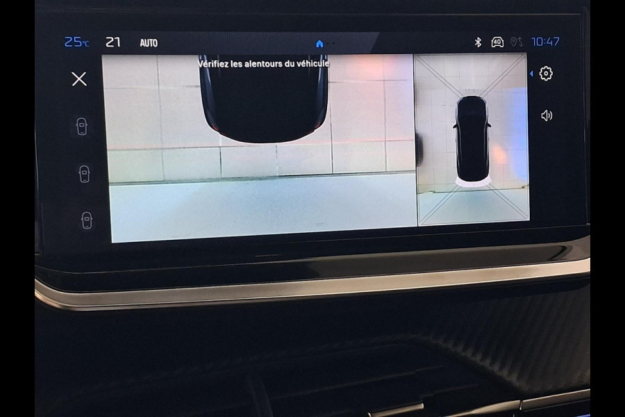 Peugeot 2008 1.2 Hybrid 145 GT Automaat | Panoramisch Schuifdak | Navigatie | 360° Camera | Stoelverwarming | Keyless Entry | Apple Carplay/Android Auto |