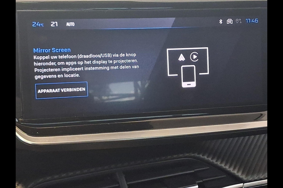 Peugeot 2008 1.2 Hybrid 145 GT Automaat | Panoramisch Schuifdak | Navigatie | 360° Camera | Stoelverwarming | Keyless Entry | Apple Carplay/Android Auto |