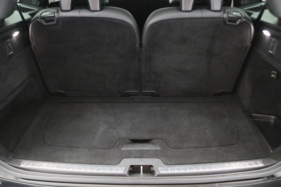 Volvo XC90 2.0 T8 Recharge Long Range AWD R-Design Panoramadak, Luchtvering, Bower & Wilkens, 360° Camera, Head-Up, Trekhaak