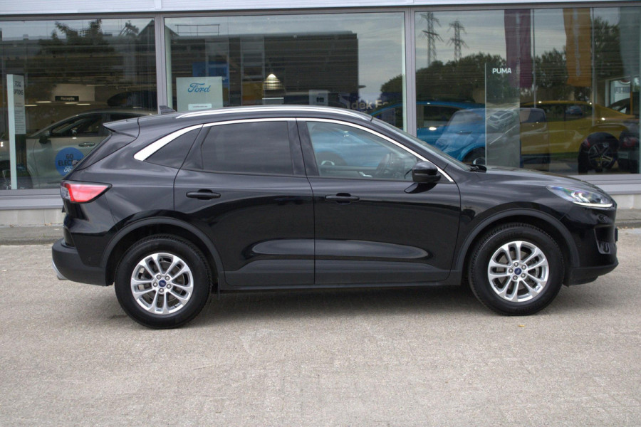 Ford Kuga 2.5 FHEV Titanium | Adaptive cruise control | Camera achter | Navigatie | Privacy glass Ford Kuga 2.5 FHEV Titanium | Adaptive cruise control | Camera achter | Navigatie | Privacy glass