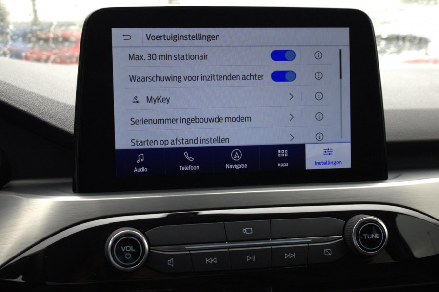 Ford Kuga 2.5 FHEV Titanium | Adaptive cruise control | Camera achter | Navigatie | Privacy glass Ford Kuga 2.5 FHEV Titanium | Adaptive cruise control | Camera achter | Navigatie | Privacy glass