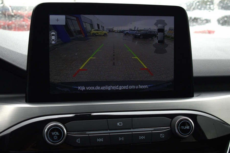 Ford Kuga 2.5 FHEV Titanium | Adaptive cruise control | Camera achter | Navigatie | Privacy glass Ford Kuga 2.5 FHEV Titanium | Adaptive cruise control | Camera achter | Navigatie | Privacy glass