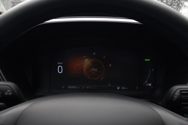 Ford Kuga 2.5 FHEV Titanium | Adaptive cruise control | Camera achter | Navigatie | Privacy glass Ford Kuga 2.5 FHEV Titanium | Adaptive cruise control | Camera achter | Navigatie | Privacy glass