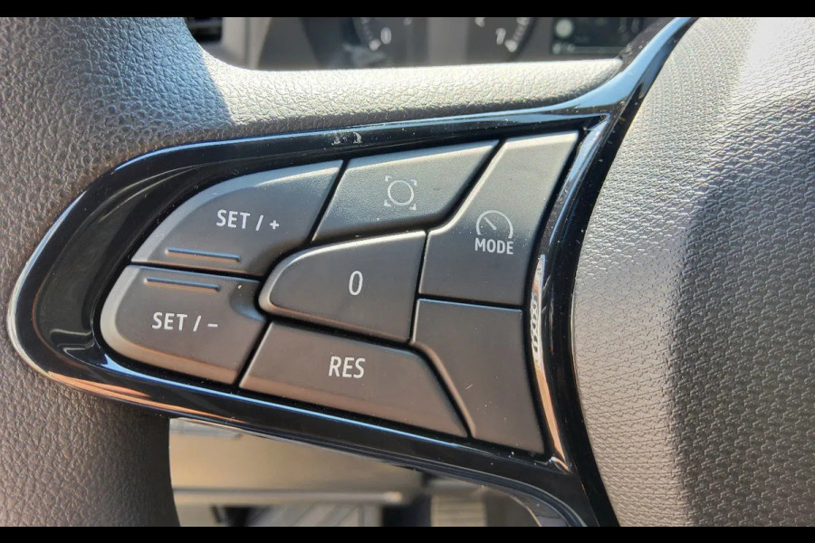 Renault Master 170.35 EURO 6 L3H2 ZWART METALLIC - TREKHAAK - V-45-KNT - BPM VRIJ! Renault Master 170.35 EURO 6 L3H2 ZWART METALLIC - TREKHAAK - V-45-KNT - BPM VRIJ!