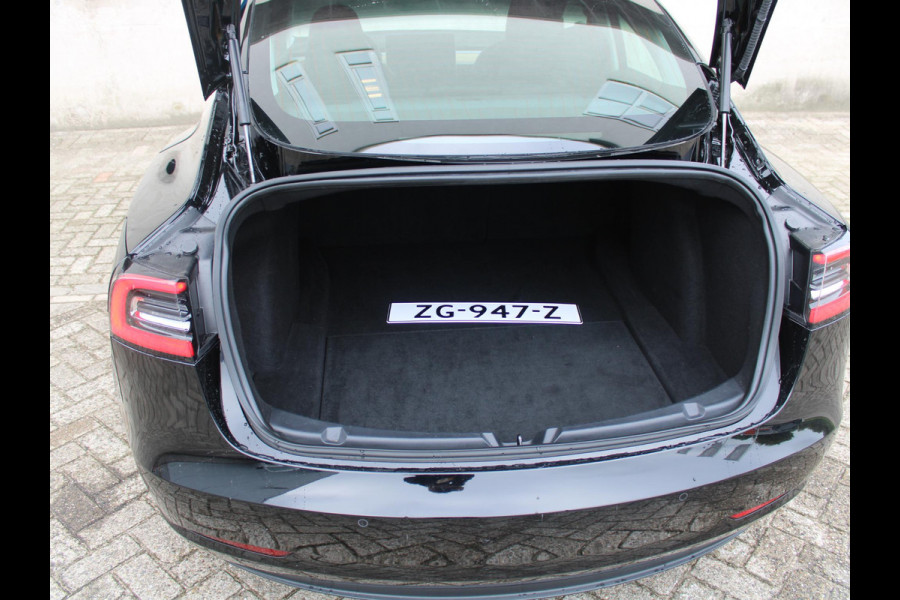 Tesla Model 3 Long Range AWD 75 kWh | SOH 87.7 % | TREKHAAK | 12 MAANDEN BOVAG GARANTIE |