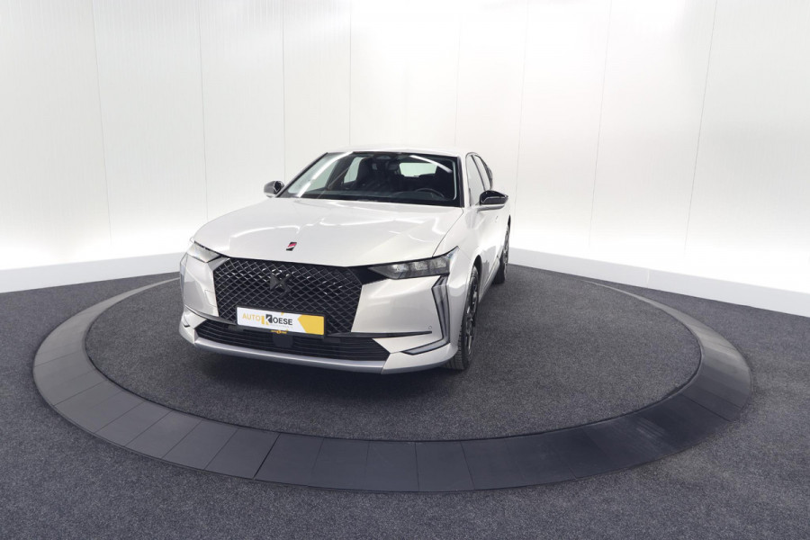 DS DS 4 PureTech 130 EAT8 Performance Line | Camera | Apple Carplay | Alcantara® bekleding | Parkeersensensoren
