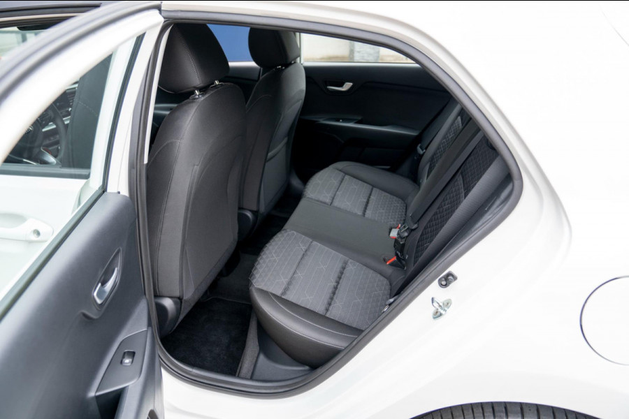 Kia Rio Active 1.2 84pk | Prijs rijklaar incl. 12 mnd garantie | Airco Pdc Lane-assist Apple/Android Carplay
