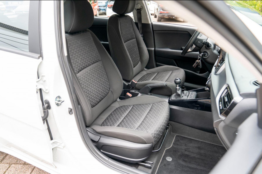 Kia Rio Active 1.2 84pk | Prijs rijklaar incl. 12 mnd garantie | Airco Pdc Lane-assist Apple/Android Carplay