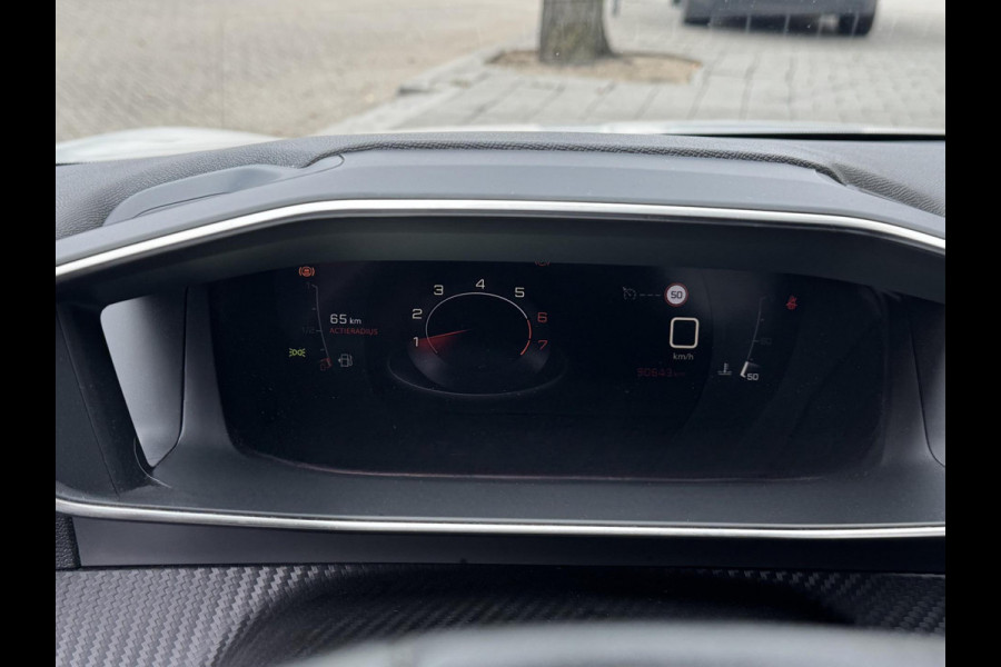 Peugeot 208 1.2 PureTech Allure - Navigatie/Apple I Airco I LED I PDC I Sport velgen I Dealer onderhouden