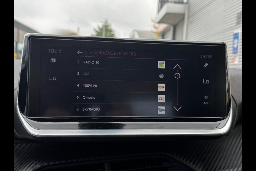 Peugeot 208 1.2 PureTech Allure - Navigatie/Apple I Airco I LED I PDC I Sport velgen I Dealer onderhouden