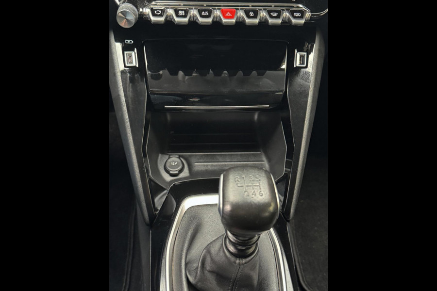 Peugeot 208 1.2 PureTech Allure - Navigatie/Apple I Airco I LED I PDC I Sport velgen I Dealer onderhouden