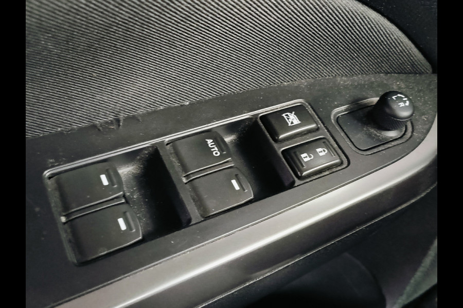 Suzuki Vitara 1.4 Boosterjet Select Automaat Rijklaar + 12 maanden Bovag-garantie Henk Jongen Auto's in Helmond,  al 50 jaar service zoals 't hoort!
