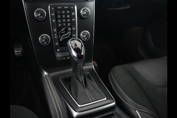 Volvo V40 1.5 T3 Polar+ Sport | Panoramadak | Stoelverwarming | Camera | Full LED | Navigatie | Park Assist | Harman/Kardon | Keyless | R Design