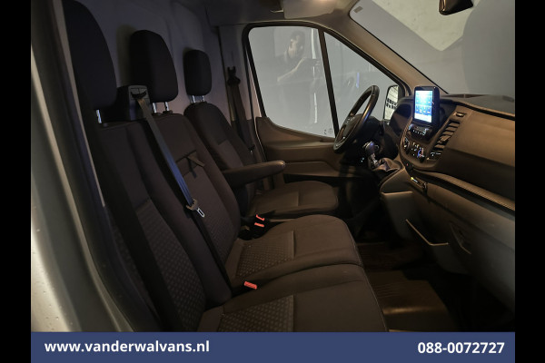 Ford Transit 2.0 TDCI 130pk L2H2 Euro6 Airco | Camera | Navigatie | Apple Carplay | Android Auto LED, Cruiscontrol, Verwarmde Voorruit, Parkeersensoren, Bijrijdersbank