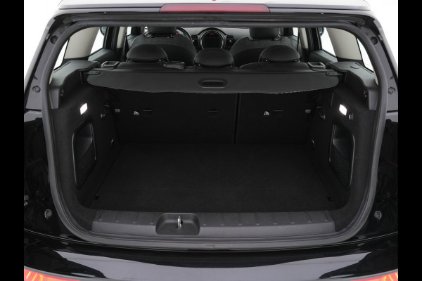 MINI Clubman 1.5 Cooper Chili (INCL-BTW) Aut. *LEATHER-MICROFIBRE | FULL-LED | KEYLESS | NAVI-FULLMAP | SPORT-SEATS | ECC | PDC | CRUISE | 18''ALU*