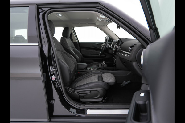 MINI Clubman 1.5 Cooper Chili (INCL-BTW) Aut. *LEATHER-MICROFIBRE | FULL-LED | KEYLESS | NAVI-FULLMAP | SPORT-SEATS | ECC | PDC | CRUISE | 18''ALU*