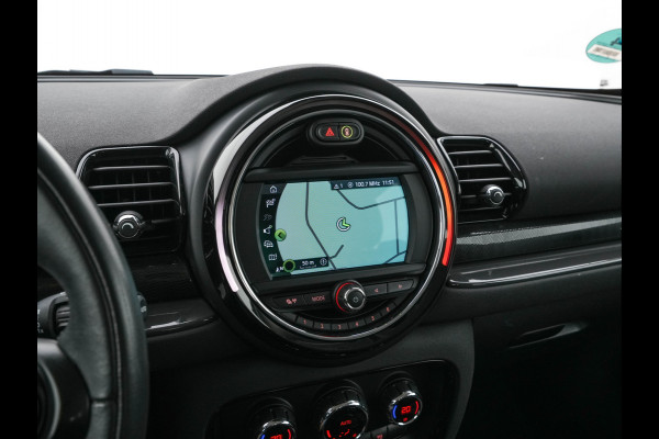MINI Clubman 1.5 Cooper Chili (INCL-BTW) Aut. *LEATHER-MICROFIBRE | FULL-LED | KEYLESS | NAVI-FULLMAP | SPORT-SEATS | ECC | PDC | CRUISE | 18''ALU*