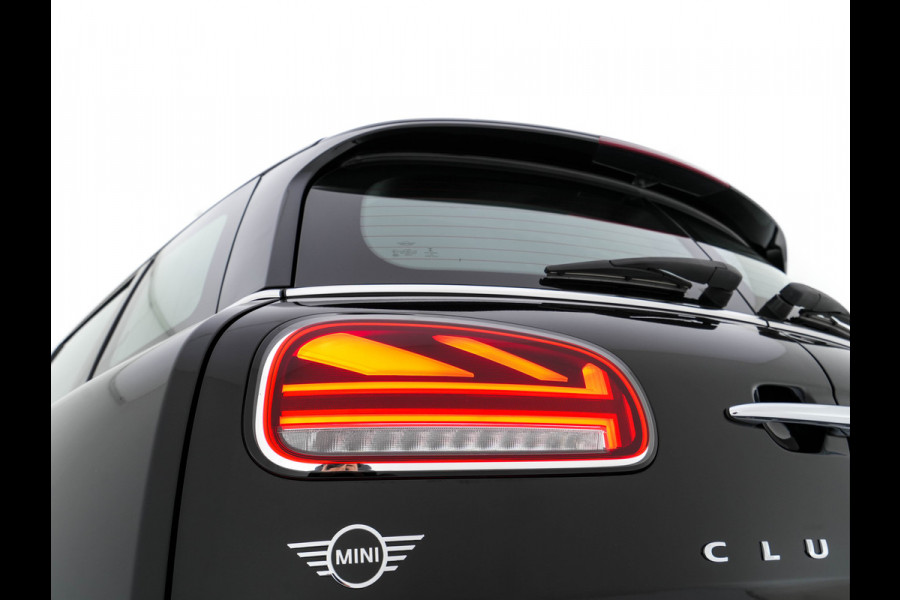 MINI Clubman 1.5 Cooper Chili (INCL-BTW) Aut. *LEATHER-MICROFIBRE | FULL-LED | KEYLESS | NAVI-FULLMAP | SPORT-SEATS | ECC | PDC | CRUISE | 18''ALU*