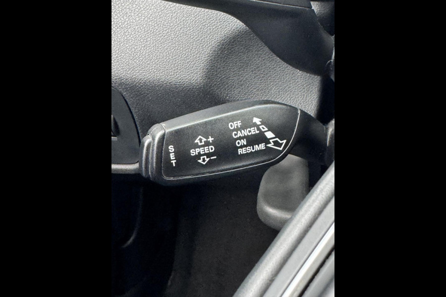 Audi A1 Sportback 1.0 TFSi Design - Navigatie I Airco I PDC I Nwe 18 inch Sport velgen I Comfort pakket I Dealer onderhouden