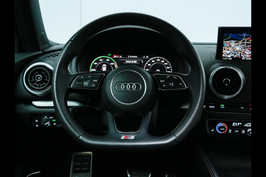 Audi A3 Sportback 40 e-tron S-Line | Panodak | B&O Audio
