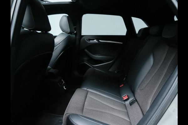 Audi A3 Sportback 40 e-tron S-Line | Panodak | B&O Audio