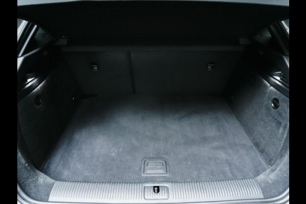 Audi A3 Sportback 40 e-tron S-Line | Panodak | B&O Audio