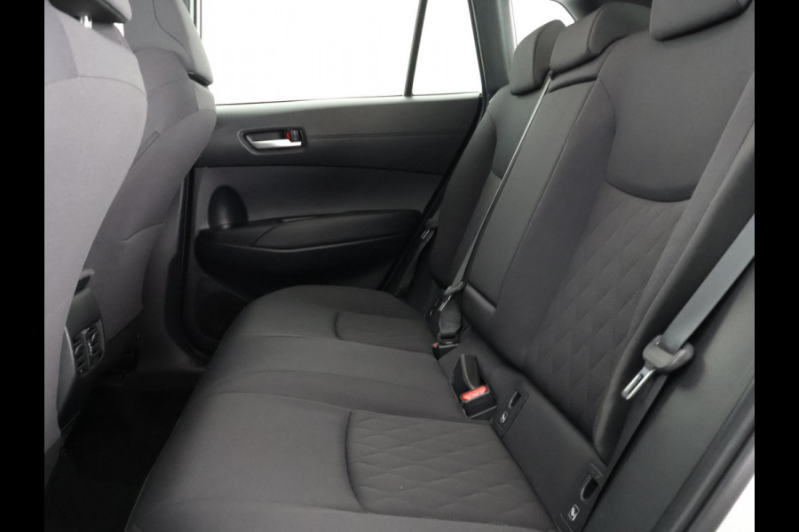 Toyota Corolla Cross Hybrid 140 Active | Stuur- & Stoelverwarming | Apple Carplay & AndriodAUTO | Navigatie