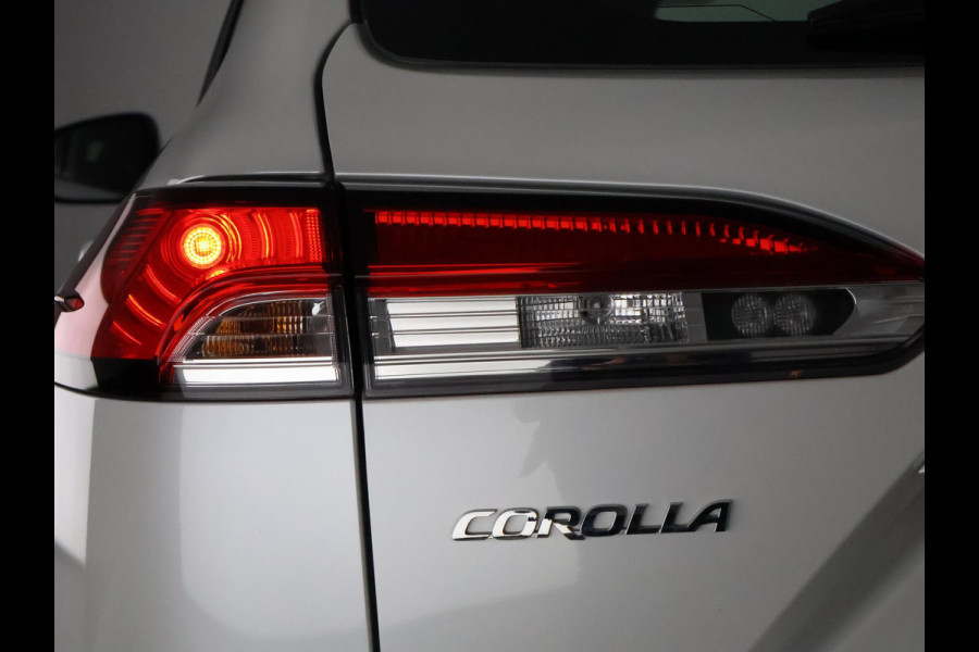 Toyota Corolla Cross Hybrid 140 Active | Stuur- & Stoelverwarming | Apple Carplay & AndriodAUTO | Navigatie