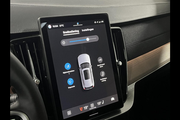 Volvo XC90 2.0 T8 Plug-in hybrid Plus Dark *Facelift* | Luchtvering | Open dak | Adapt. Cruise | Harman & Kardon | Google |