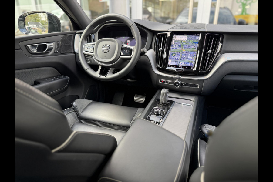 Volvo XC60 2.0 T6 340PK Plug-in hybrid AWD R-Design Facelift|Pano|H&K|Trekhaak|AutoPilot|20"