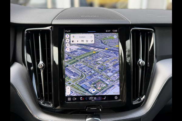 Volvo XC60 2.0 T6 340PK Plug-in hybrid AWD R-Design Facelift|Pano|H&K|Trekhaak|AutoPilot|20"