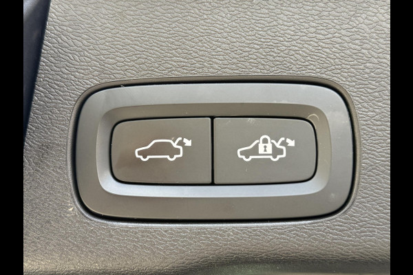 Volvo XC60 2.0 T6 340PK Plug-in hybrid AWD R-Design Facelift|Pano|H&K|Trekhaak|AutoPilot|20"