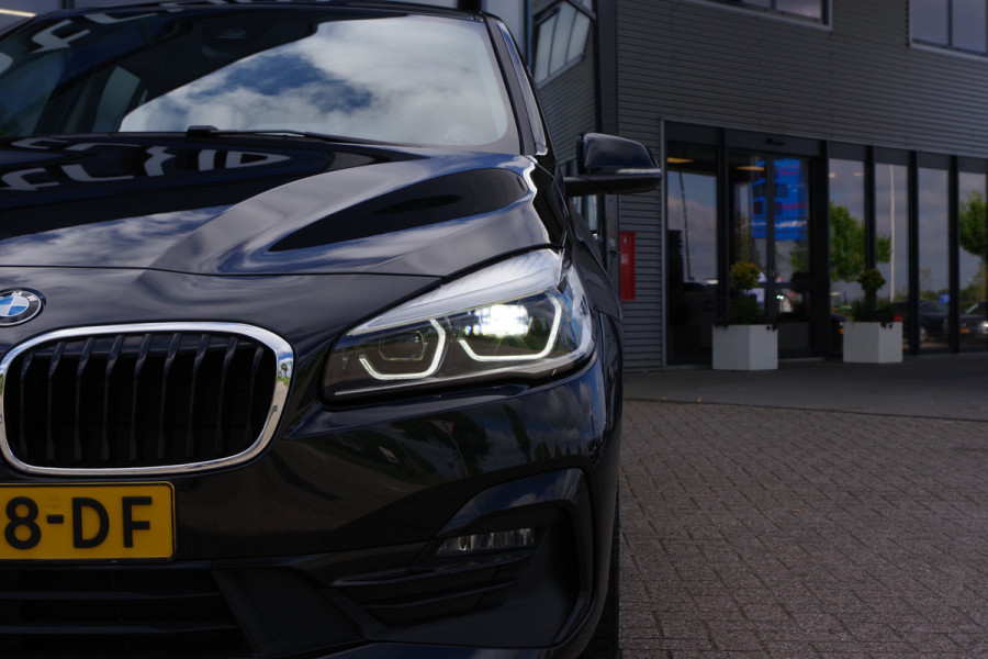 BMW 2 Serie Gran Tourer 218i BNS Edition 136 PK Automaat, Climate Control, Head-Up, LED