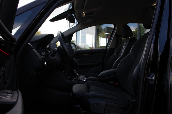 BMW 2 Serie Gran Tourer 218i BNS Edition 136 PK Automaat, Climate Control, Head-Up, LED