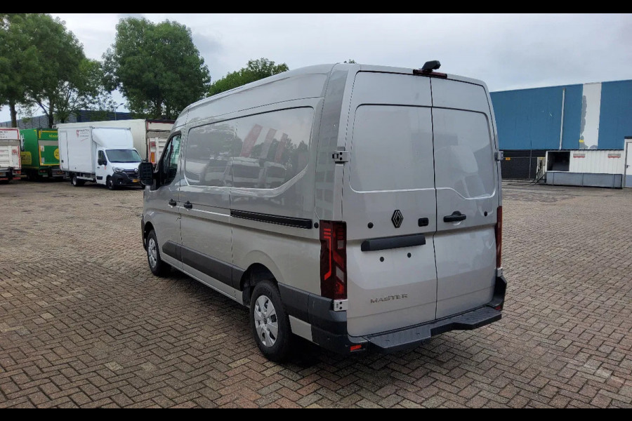 Renault Master 170.35 EURO 6 L2H2 - 2x ZIJSCHUIFDEUR - GRIJS METALLIC - TREKHAAK - V-42-KNT - BPM VRIJ!
