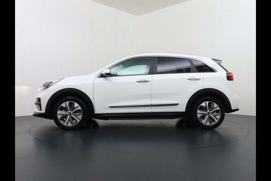 Kia e-Niro Edition 64 kWh VAN: 25.900,- VOOR 22.440,- UW HERFSTVOORDEEL: 3.460,- SOH 100% | recent onderhoud bij Kia gehad | Rijklaar + 12 mnd BOVAG garantie |