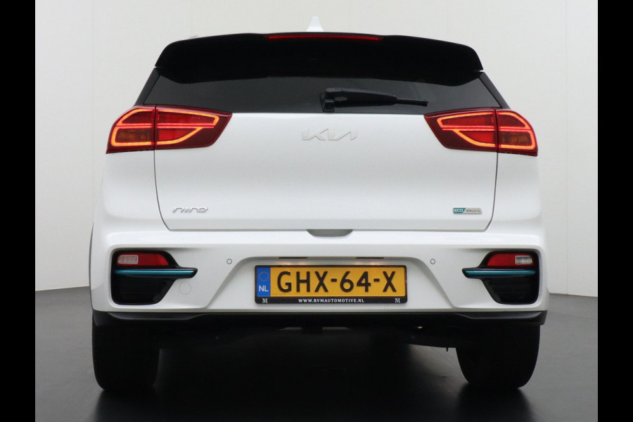 Kia e-Niro Edition 64 kWh VAN: 25.900,- VOOR 22.440,- UW HERFSTVOORDEEL: 3.460,- SOH 100% | recent onderhoud bij Kia gehad | Rijklaar + 12 mnd BOVAG garantie |