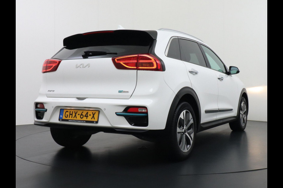 Kia e-Niro Edition 64 kWh VAN: 25.900,- VOOR 22.440,- UW HERFSTVOORDEEL: 3.460,- SOH 100% | recent onderhoud bij Kia gehad | Rijklaar + 12 mnd BOVAG garantie |