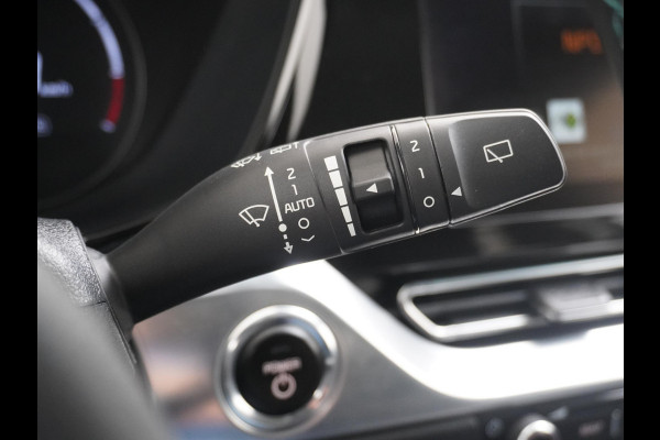 Kia e-Niro Edition 64 kWh VAN: 25.900,- VOOR 22.440,- UW HERFSTVOORDEEL: 3.460,- SOH 100% | recent onderhoud bij Kia gehad | Rijklaar + 12 mnd BOVAG garantie |