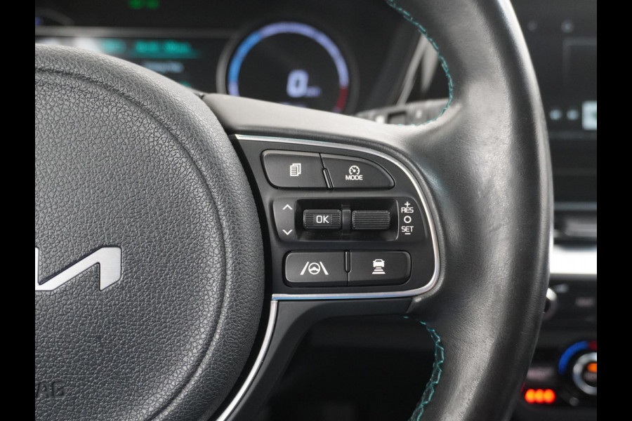 Kia e-Niro Edition 64 kWh VAN: 25.900,- VOOR 22.440,- UW HERFSTVOORDEEL: 3.460,- SOH 100% | recent onderhoud bij Kia gehad | Rijklaar + 12 mnd BOVAG garantie |
